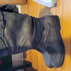 Size 8 mid Calf boots gray